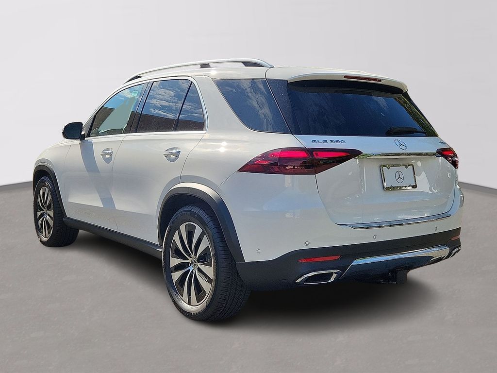 Thumbnail: 2026 Mercedes-Benz GLE - 4