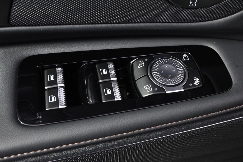 New 2026 Gray Lincoln Reserve image 23