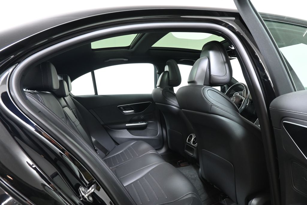 Thumbnail: 2023 Mercedes-Benz C-Class - 22