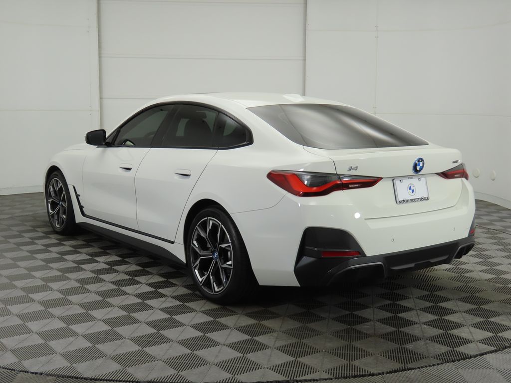 2022 BMW i4 eDrive40 7
