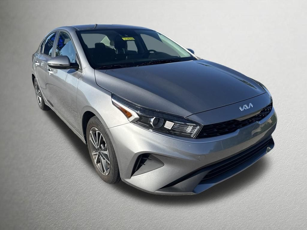 Steel Gray 2024 Kia Forte Sedan Front-Wheel Drive Continuously Variable Transmission