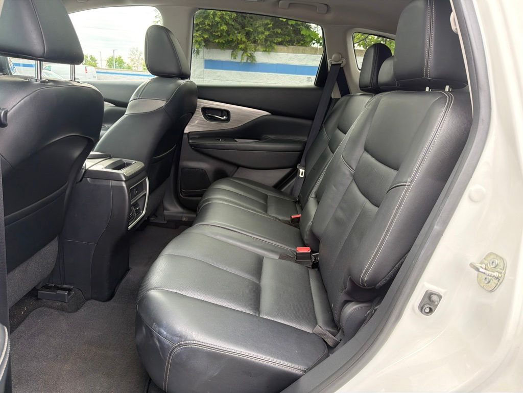 Thumbnail: 2017 Nissan Murano - 19