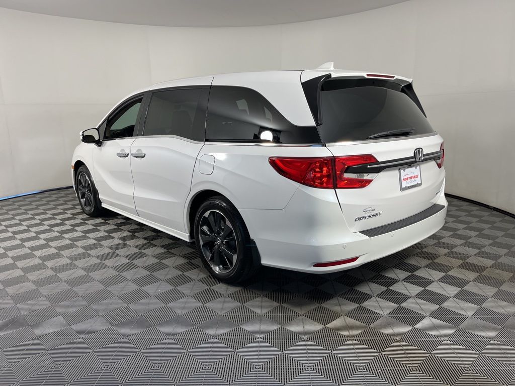 2024 Honda Odyssey Elite 18