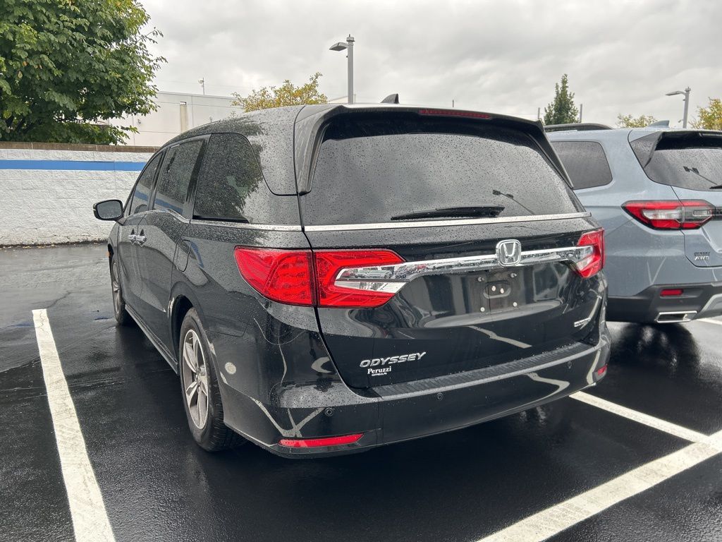 Thumbnail: 2018 Honda Odyssey - 2