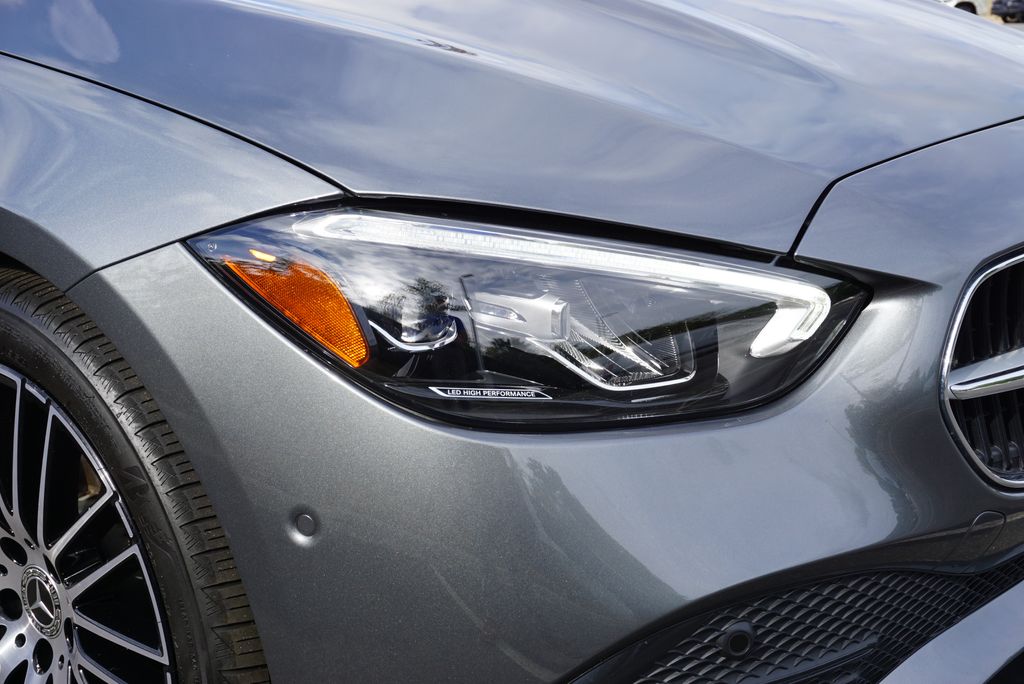 Thumbnail: 2024 Mercedes-Benz C-Class - 9