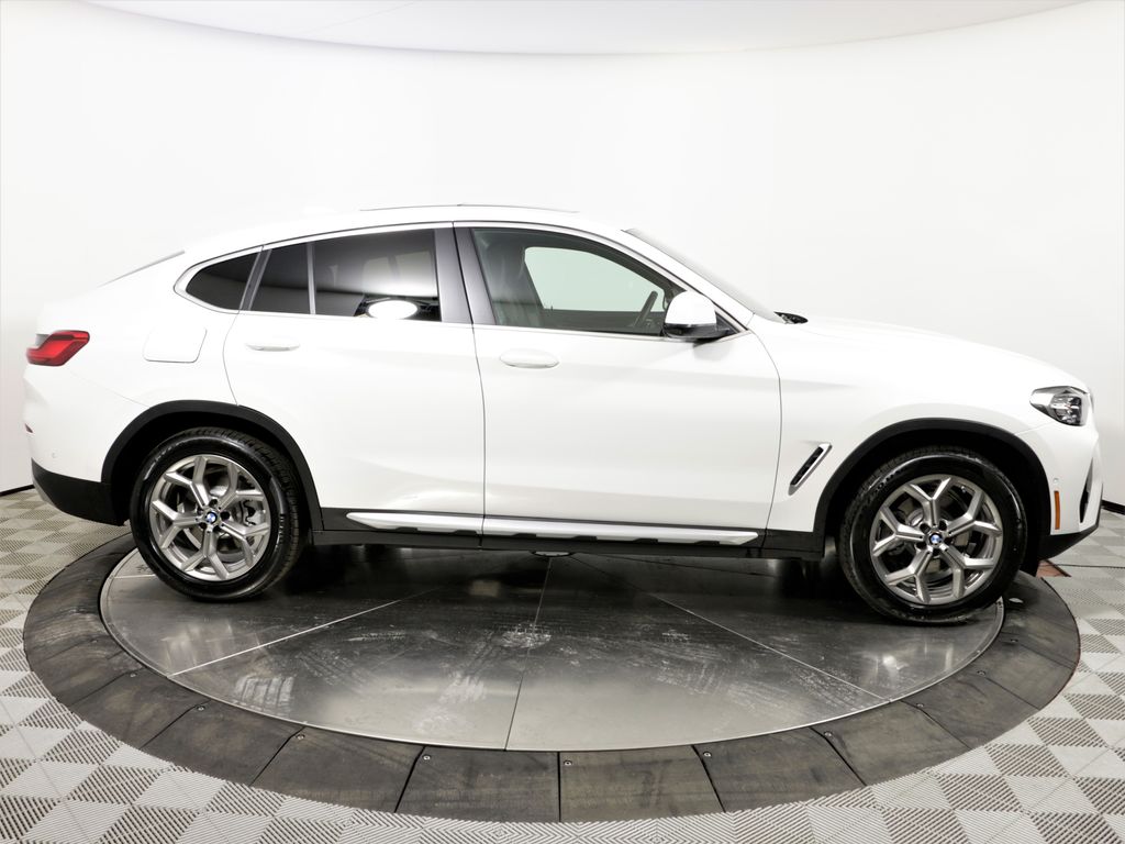 2024 BMW X4 xDrive30i 6