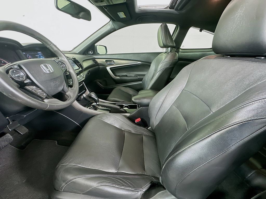 Thumbnail: 2016 Honda Accord - 21