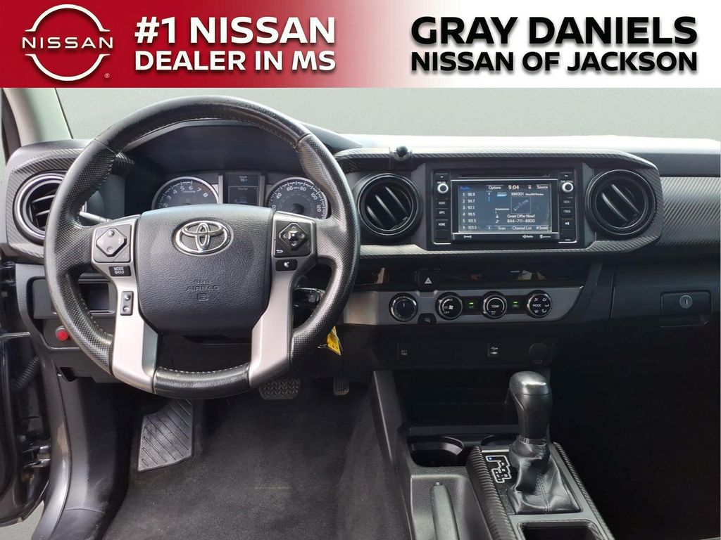 Used 2016 Toyota Tacoma Truck