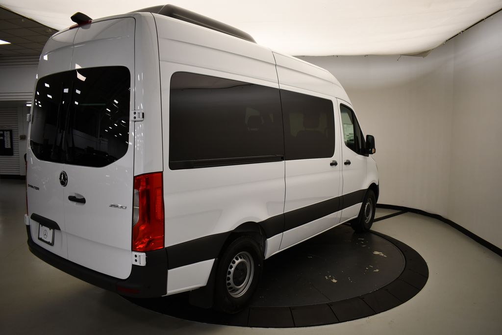 2024 Mercedes-Benz Sprinter 2500 5