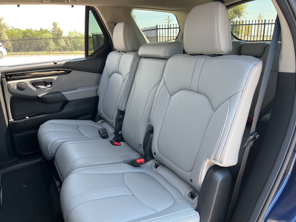 Thumbnail: 2025 Honda Pilot - 14
