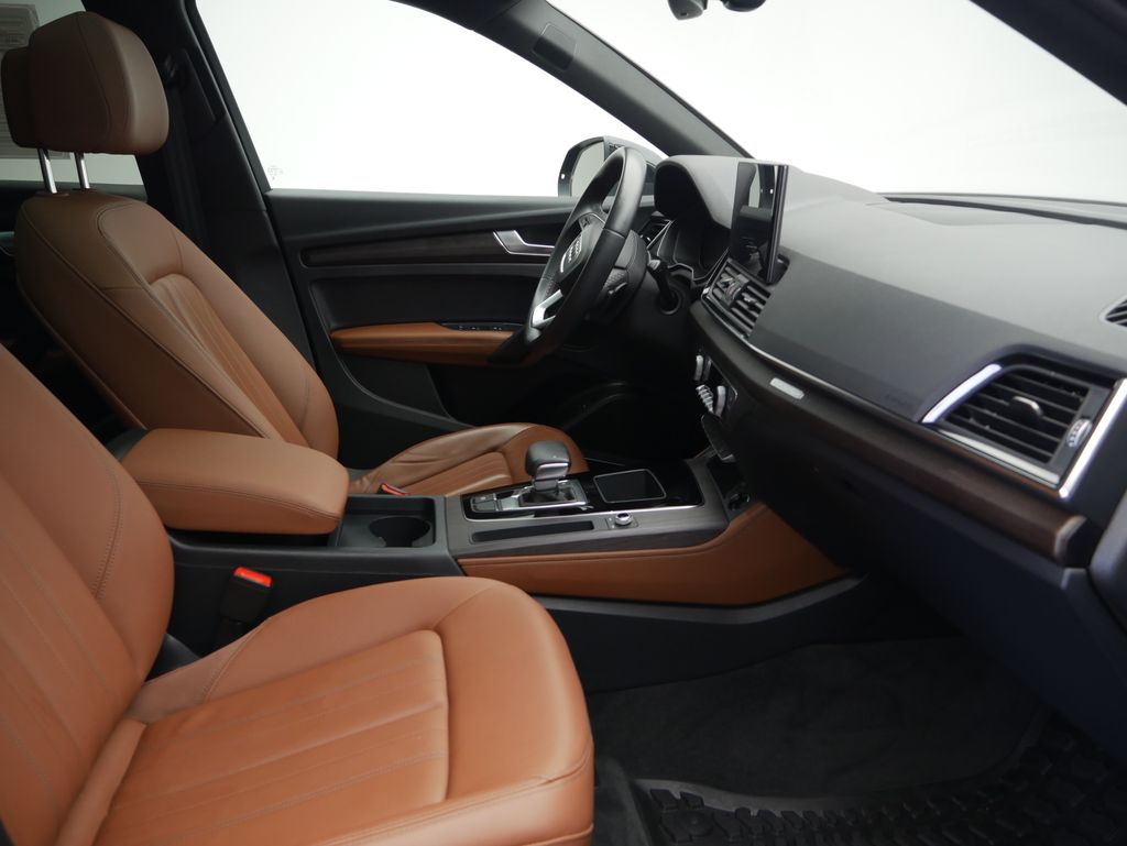 Thumbnail: 2023 Audi Q5 - 28