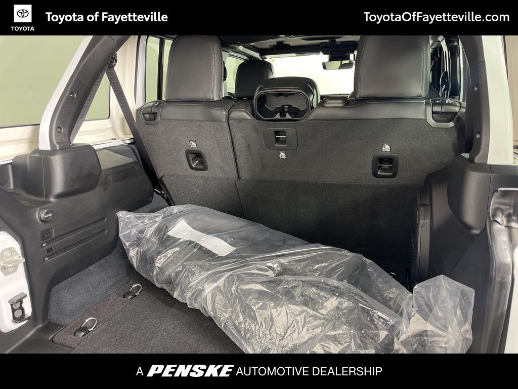 Thumbnail: 2024 Jeep Wrangler - 8