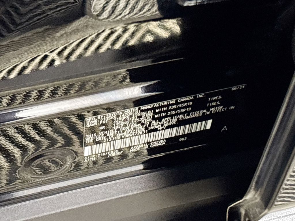 2024 Toyota RAV4 Adventure