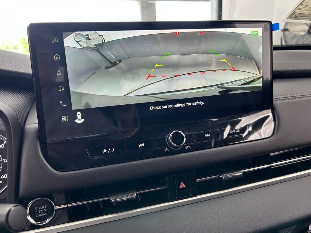 New 2026 Graphite Gray Mitsubishi SE image 19