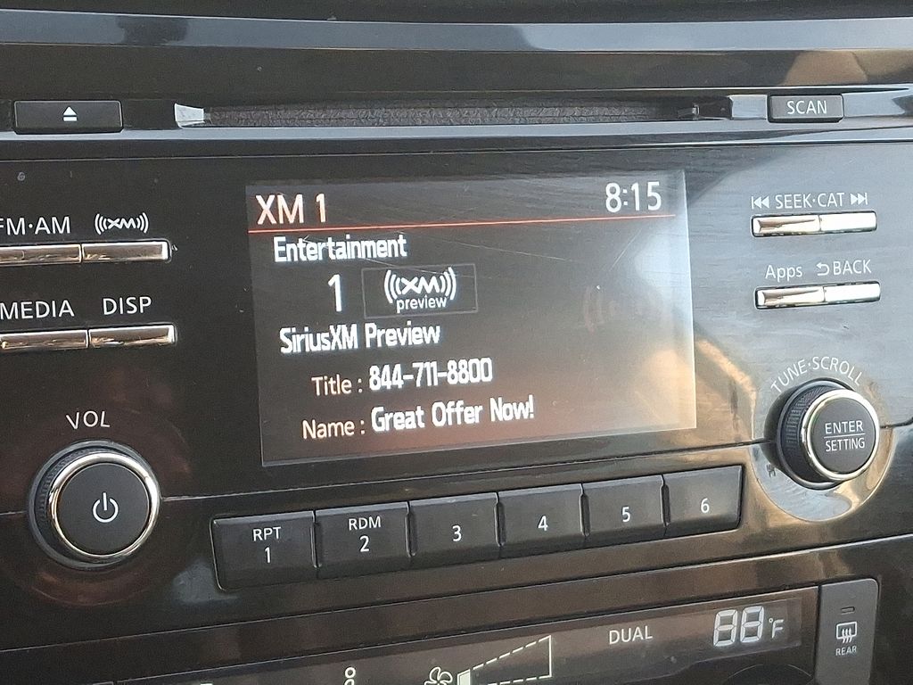 Thumbnail: 2016 Nissan Rogue - 17