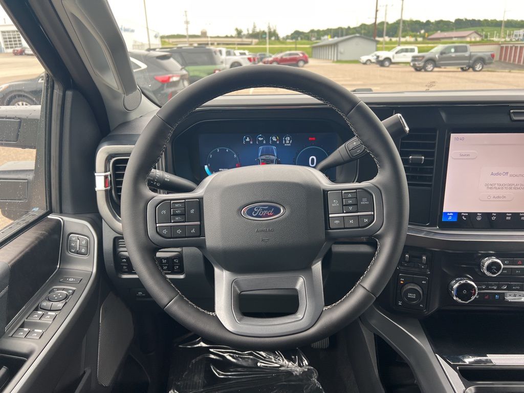 2025 Ford F-350SD