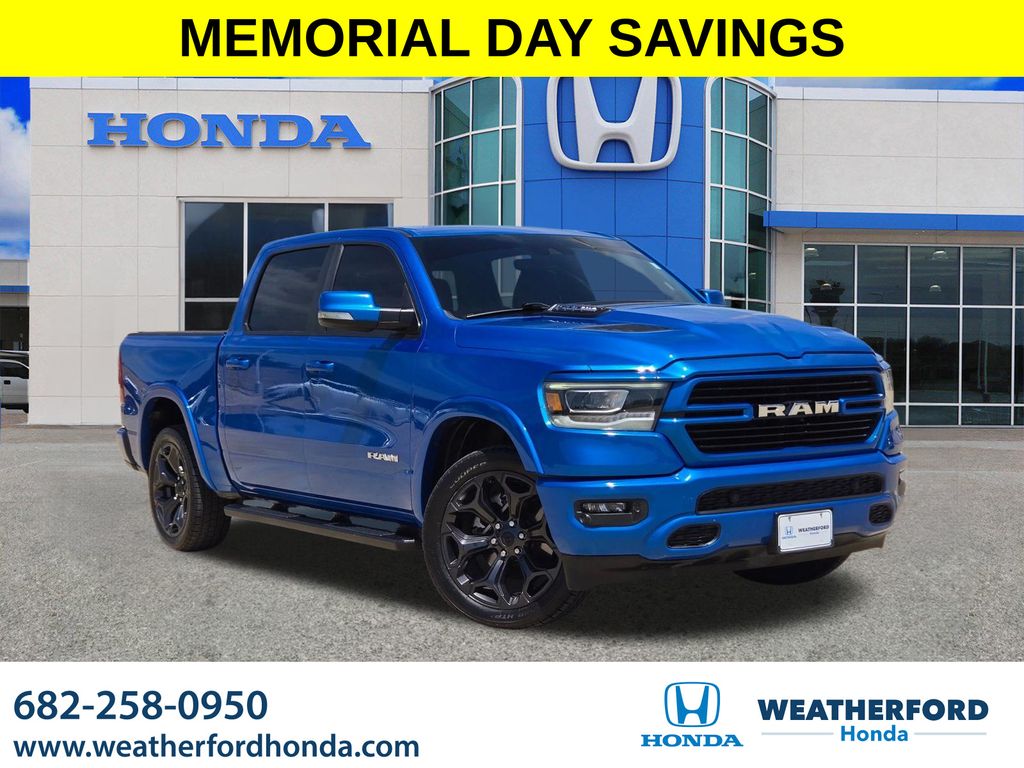 2022 RAM 1500 Laramie 4x4 Crew Cab 5'7's photo