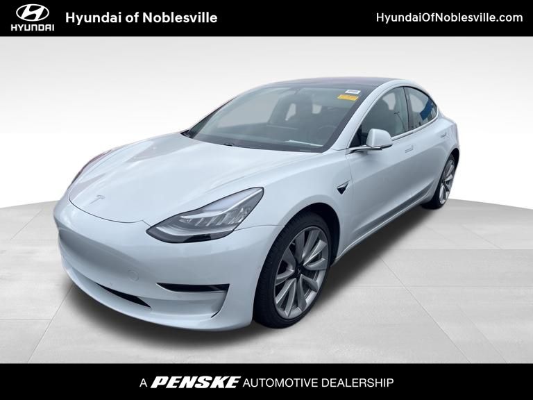 Thumbnail: 2019 Tesla Model 3 - 1