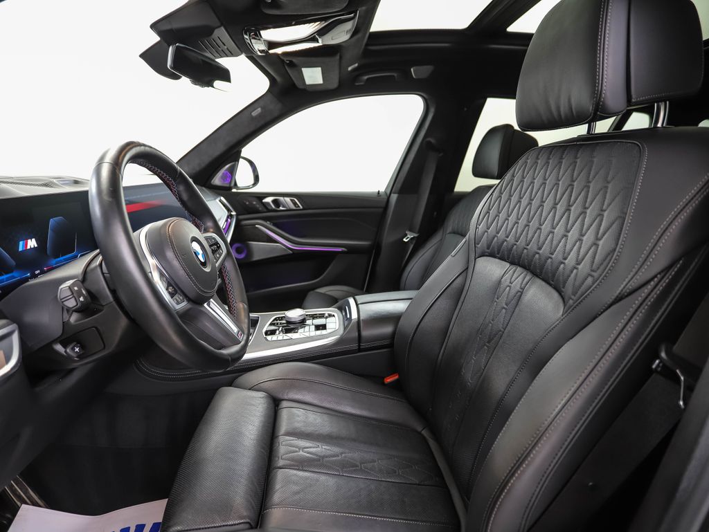 Thumbnail: 2024 BMW X7 - 11