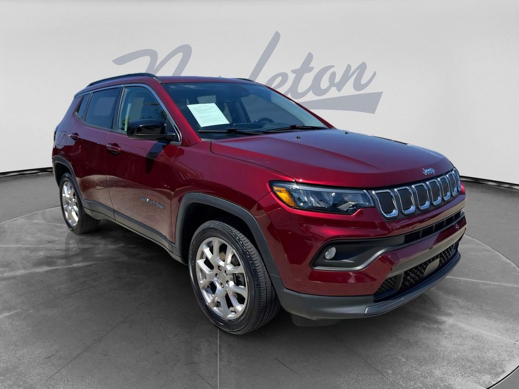 Velvet Red Pearlcoat 2022 Jeep Compass SUV / Crossover Four-Wheel Drive 9-Speed Automatic