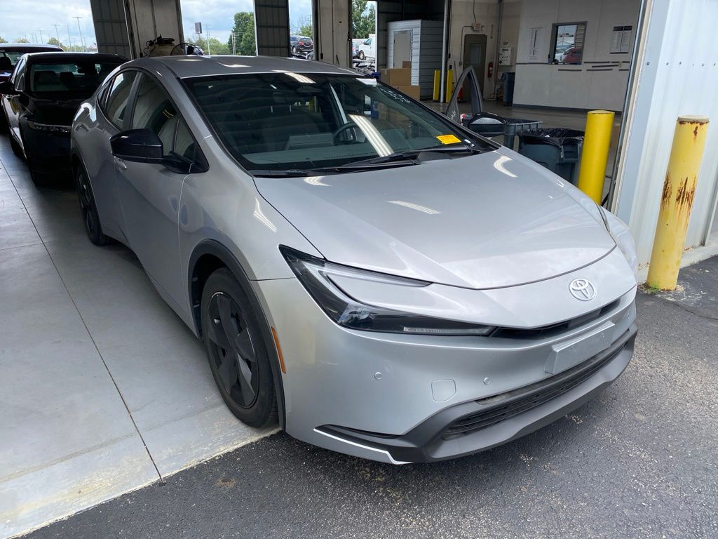 2025 Toyota Prius