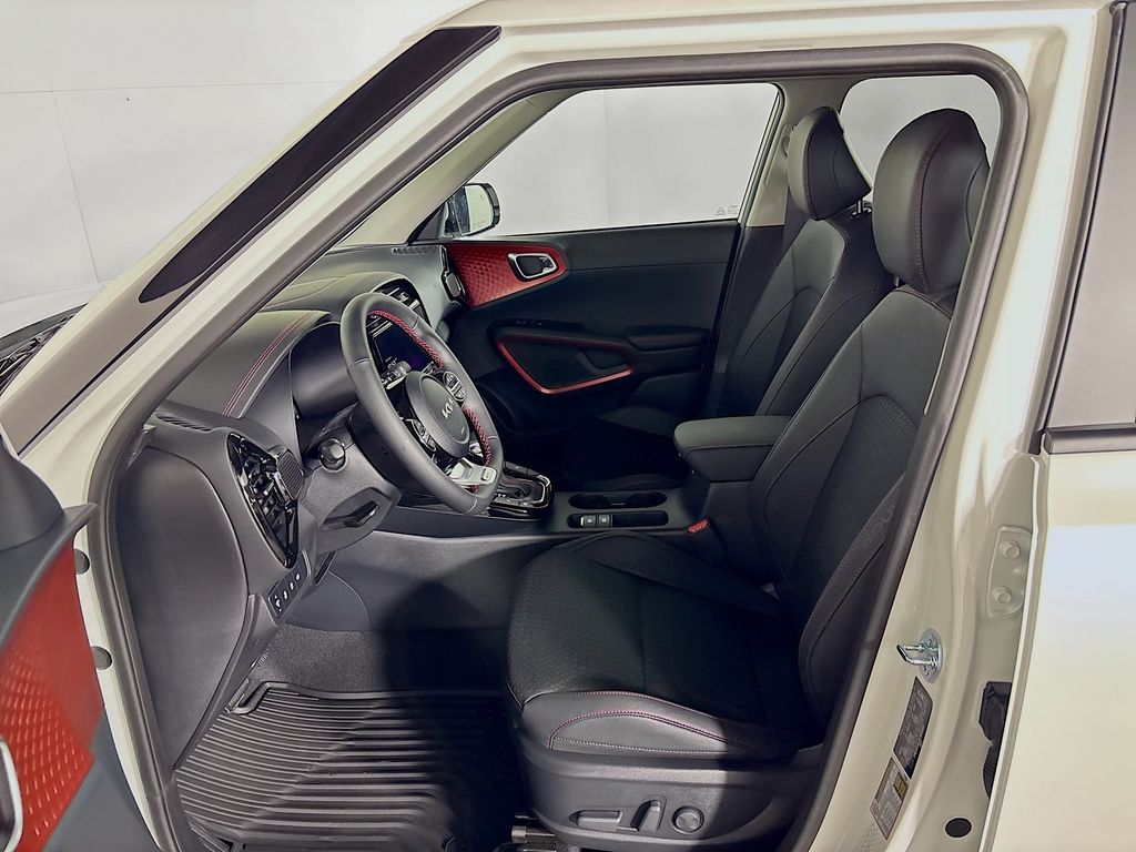2025 Kia Soul GT-Line