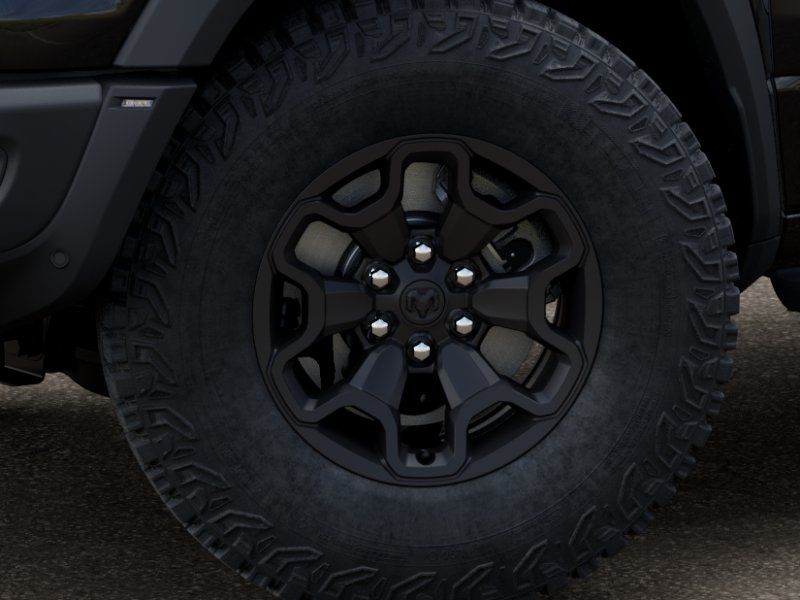 New 2026 Diamond Black Crystal Pearlcoat Ram RHO image 8