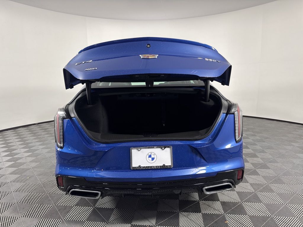 Thumbnail: 2023 Cadillac CT4 - 9