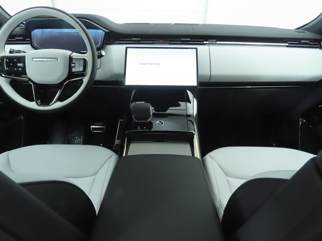 Thumbnail: 2025 Land Rover Range Rover Sport - 14