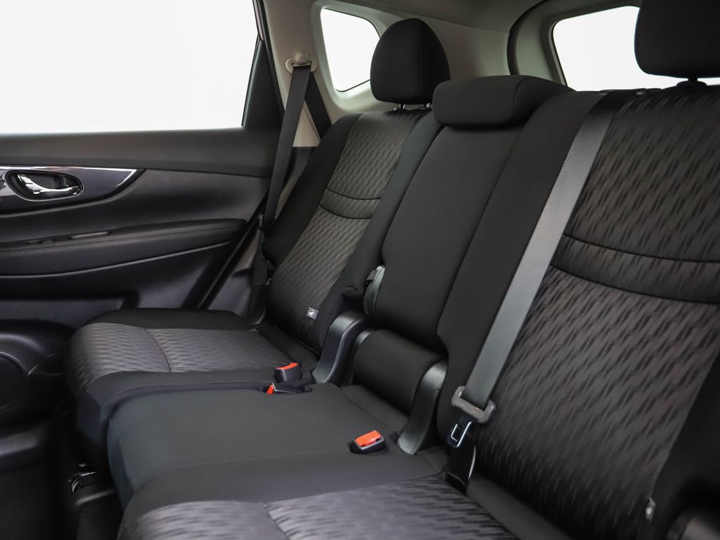 Thumbnail: 2020 Nissan Rogue - 22