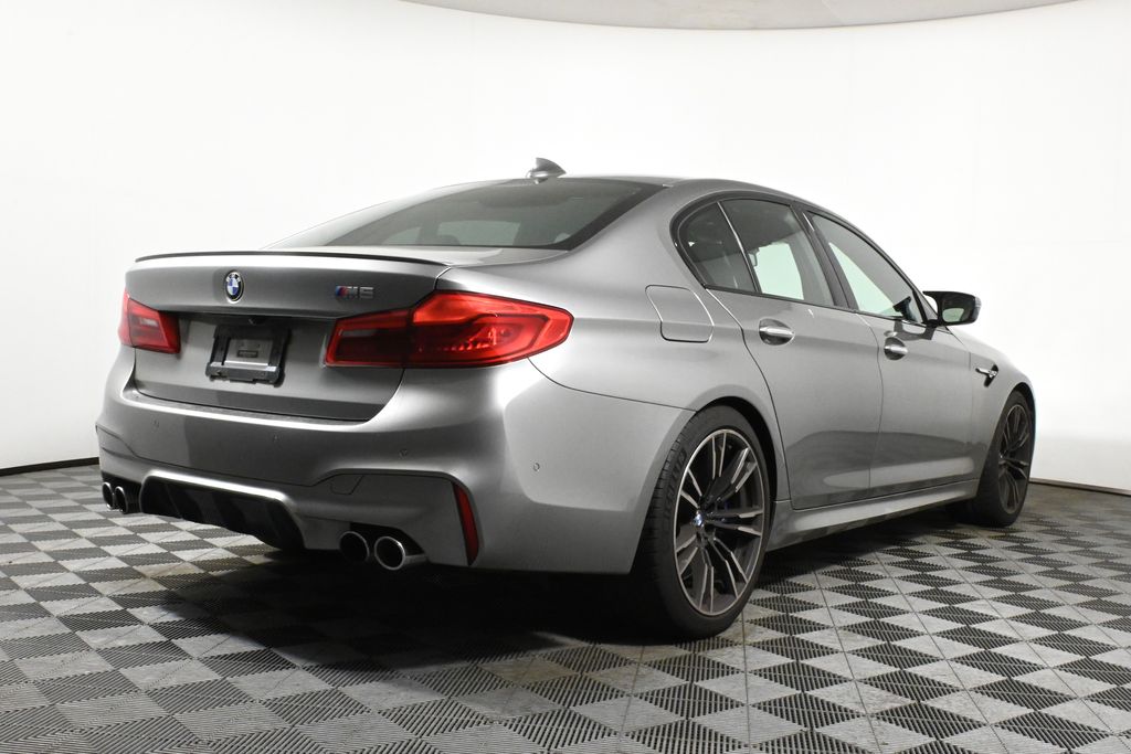 2018 BMW M5 Base 6
