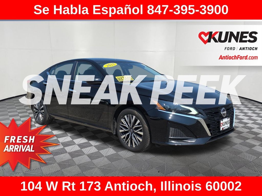 Super Black Clearcoat 2023 Nissan Altima Sedan All-Wheel Drive Continuously Variable Transmission