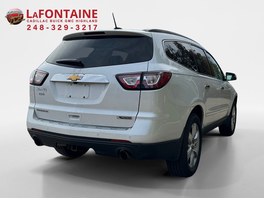 2017 Chevrolet Traverse Premier 7