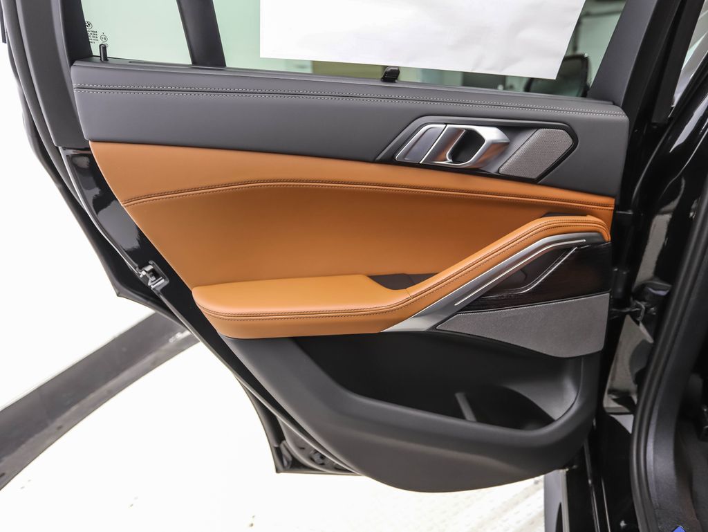 Thumbnail: 2026 BMW X6 - 21