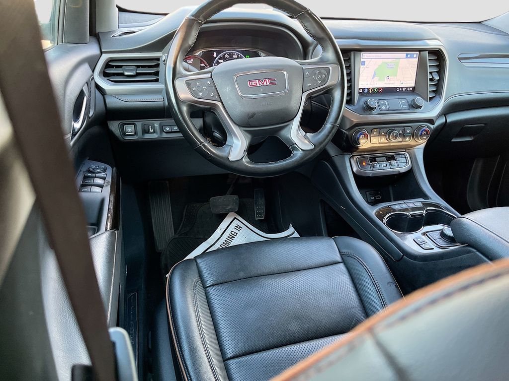 Used 2023 Silver GMC AT4 image 23