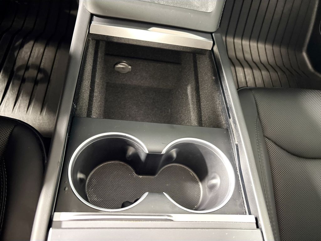 2024 Tesla Model 3 Base