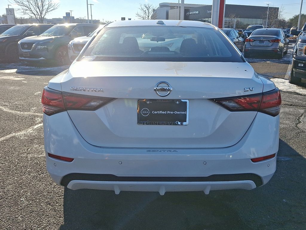 Thumbnail: 2023 Nissan Sentra - 5
