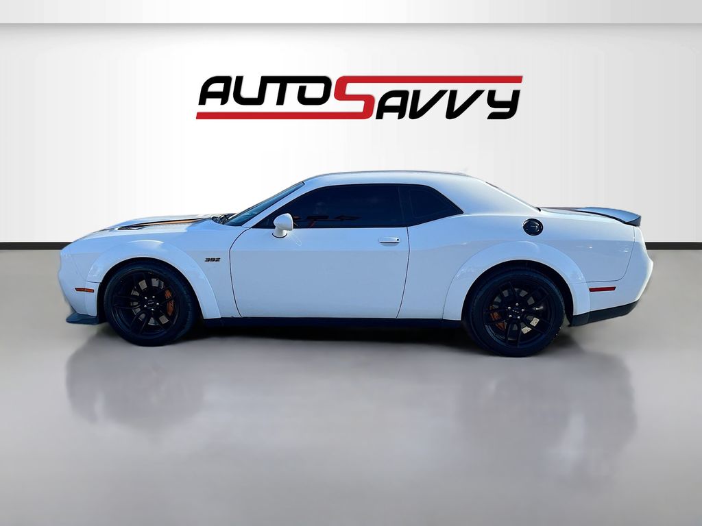 Used 2022 White Dodge R/T Scat Pack Widebody image 4