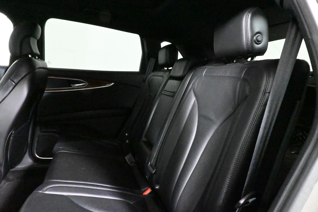 Thumbnail: 2016 Lincoln MKX - 6