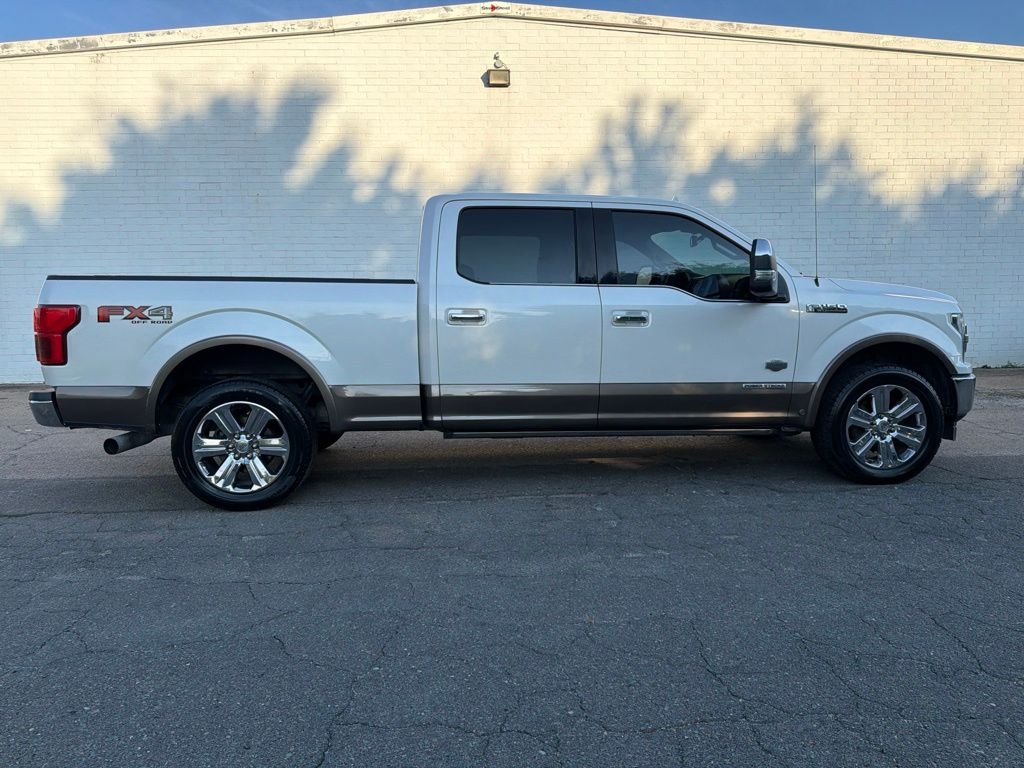 White Platinum Metallic Tri-Coat 2018 Ford F-150 Pickup Truck Four-Wheel Drive Automatic