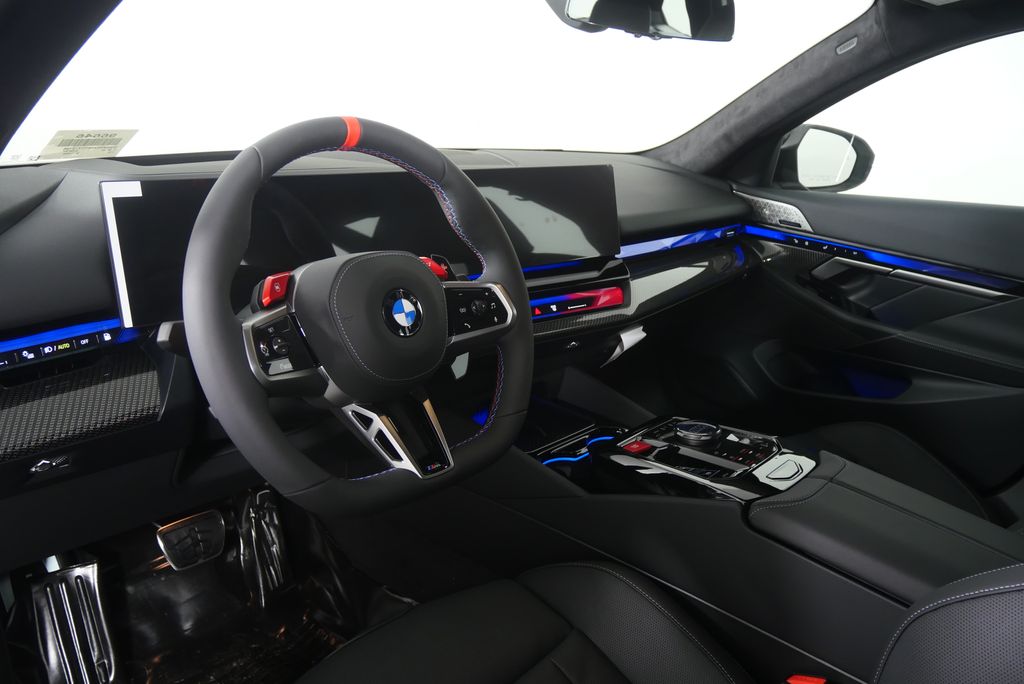 Thumbnail: 2027 BMW M5 - 13