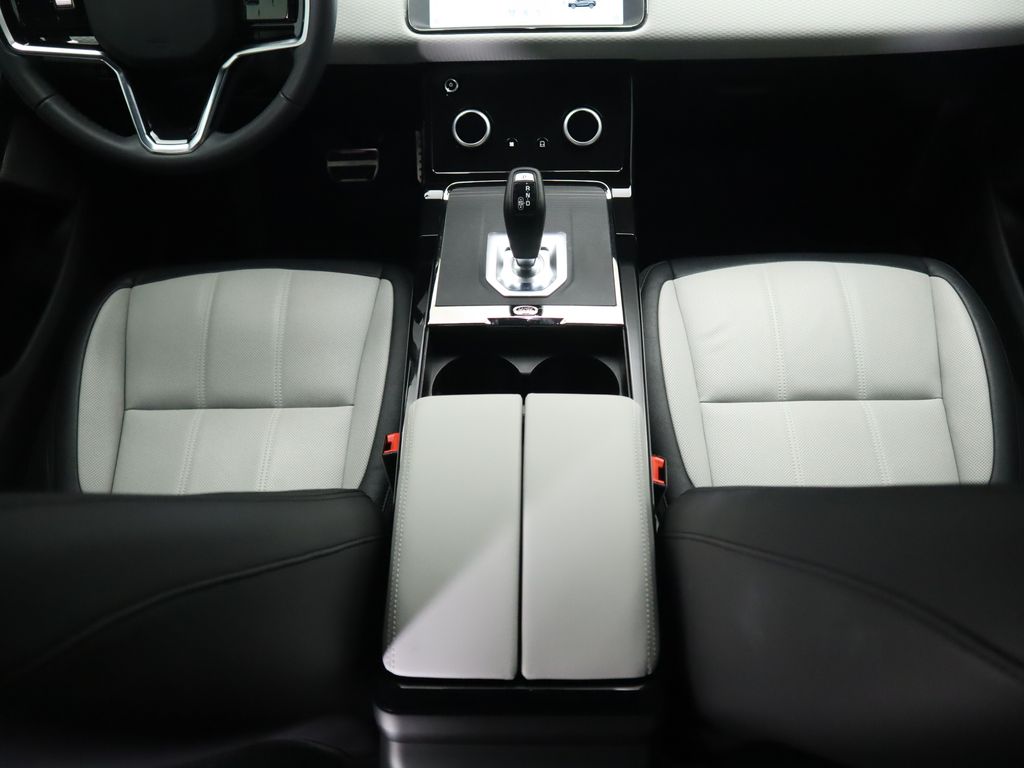 2023 Land Rover Range Rover Evoque Dynamic 17