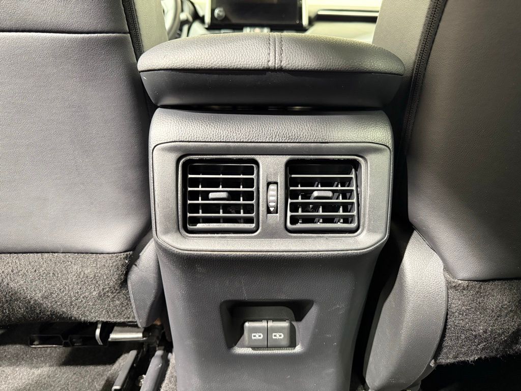 Thumbnail: 2025 Toyota RAV4 - 22