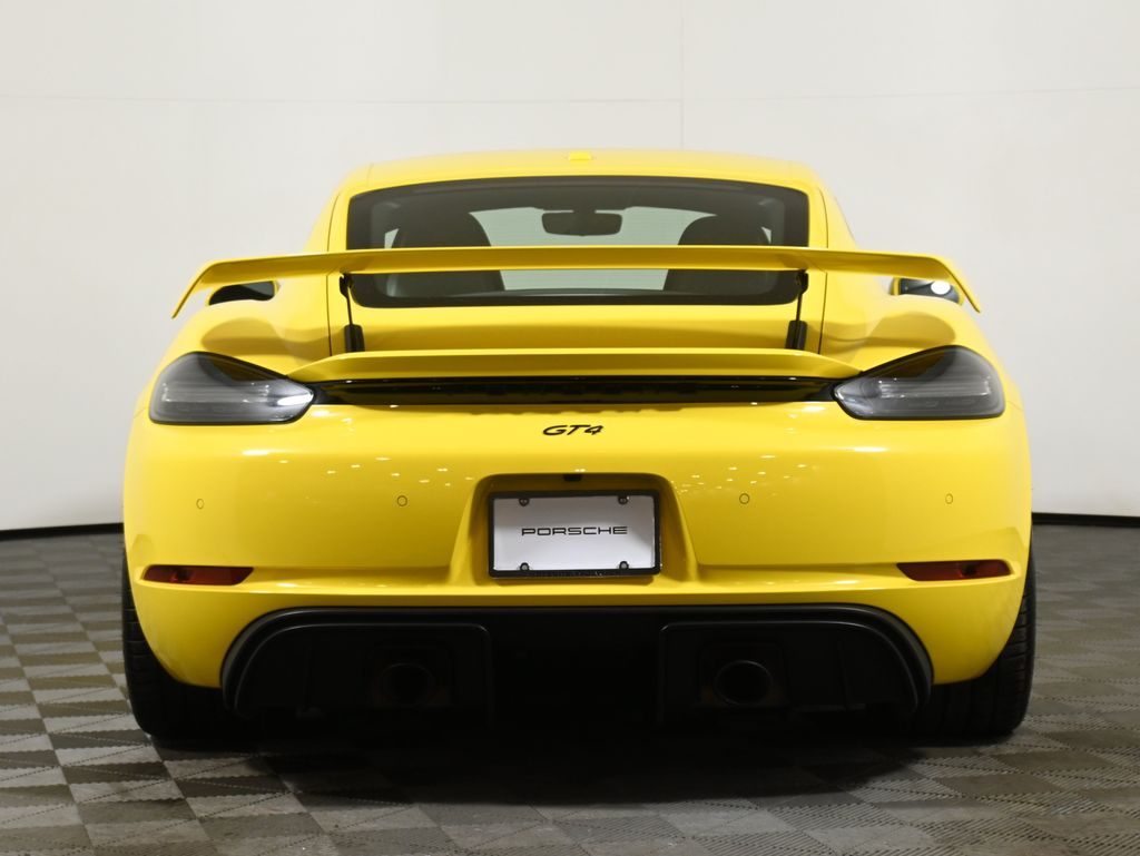 2021 Porsche 718 Cayman GT4 6