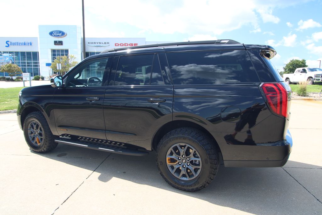 Used 2025 Ford Expedition SUV