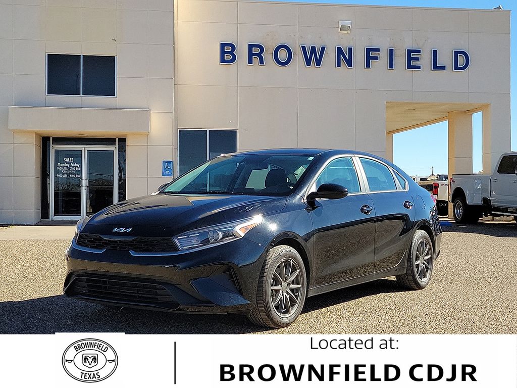 2024 Kia Forte LXS FWD