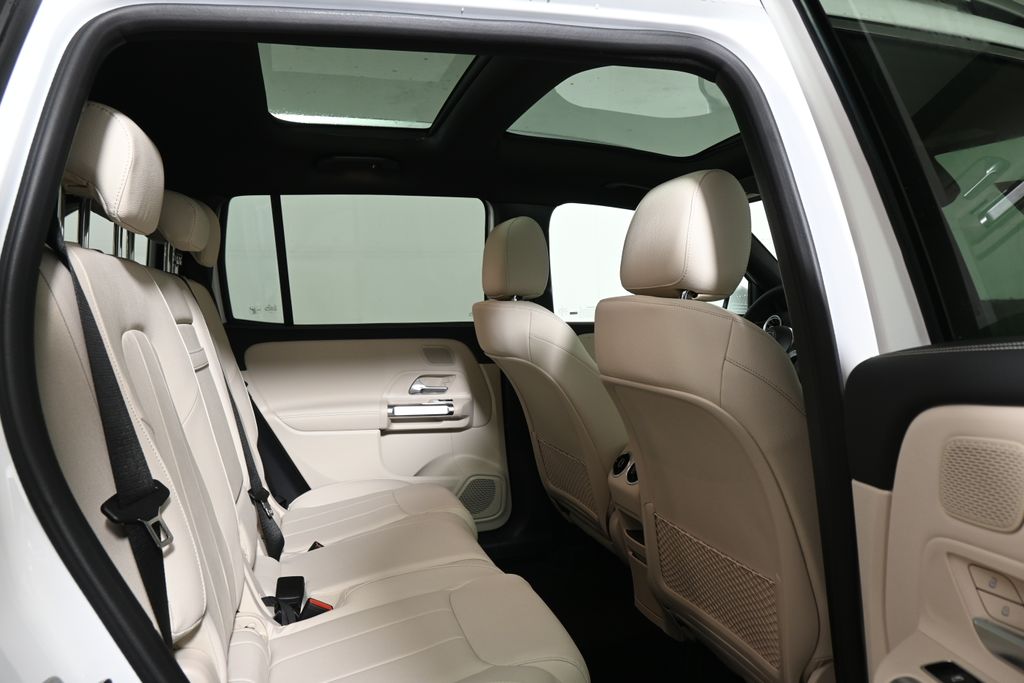 Thumbnail: 2026 Mercedes-Benz GLB - 20