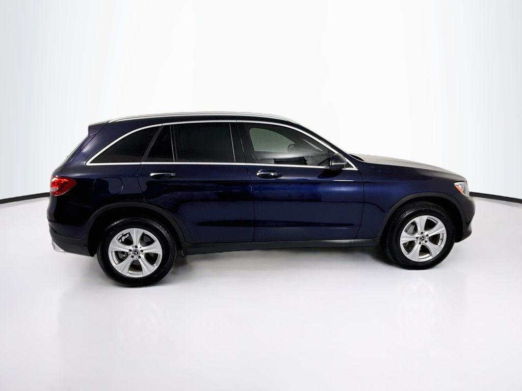 Thumbnail: 2018 Mercedes-Benz GLC - 4