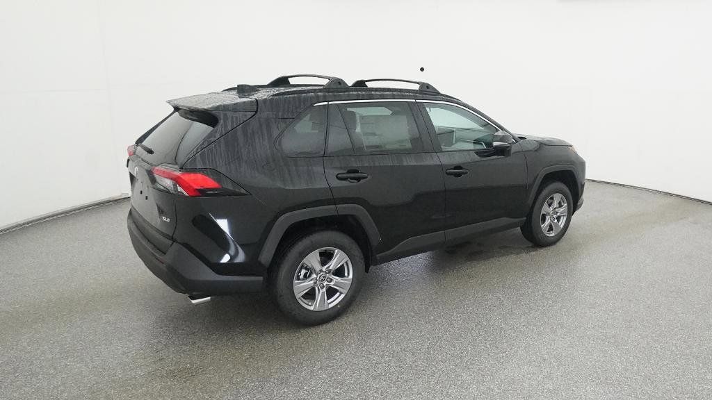 Thumbnail: 2025 Toyota RAV4 - 15