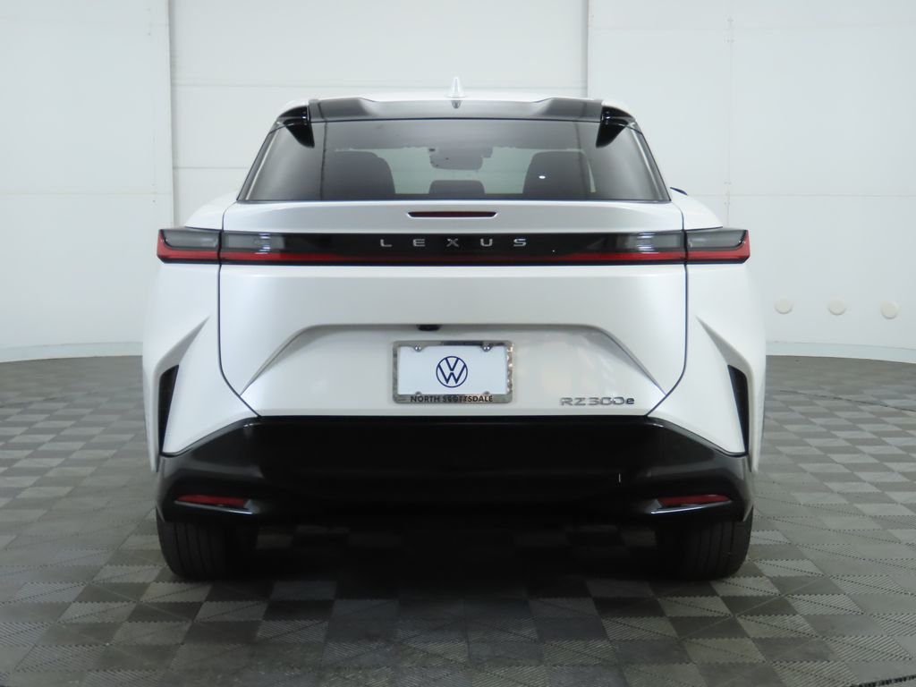 2024 Lexus RZ 300e 6